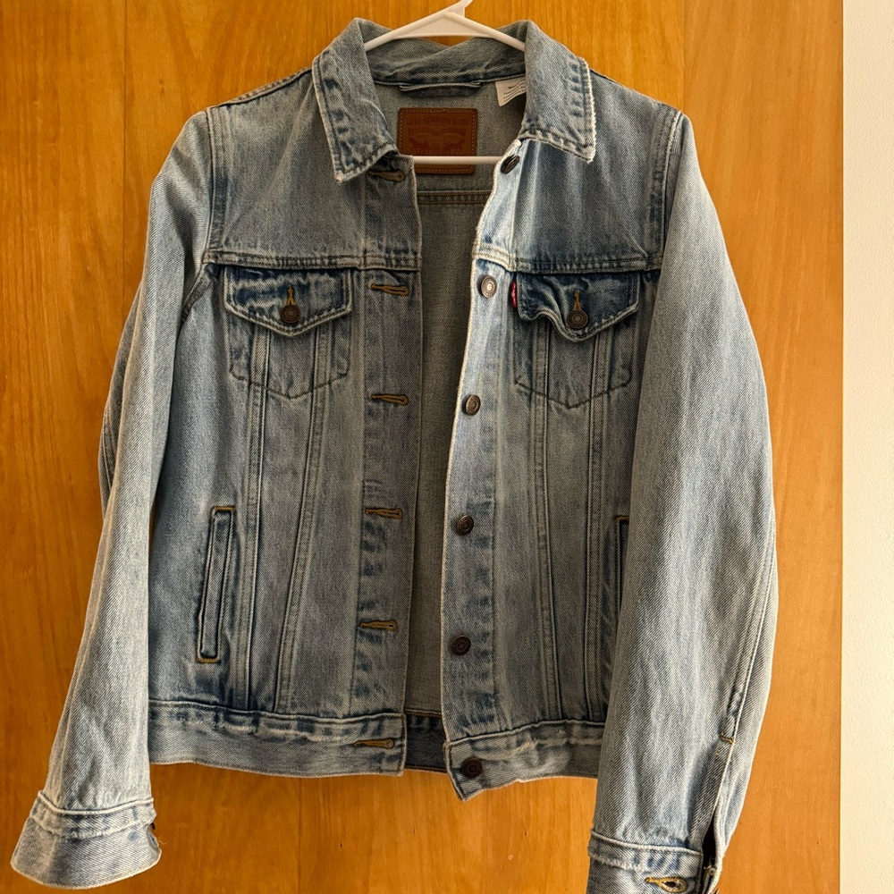Levis Jean Jacket